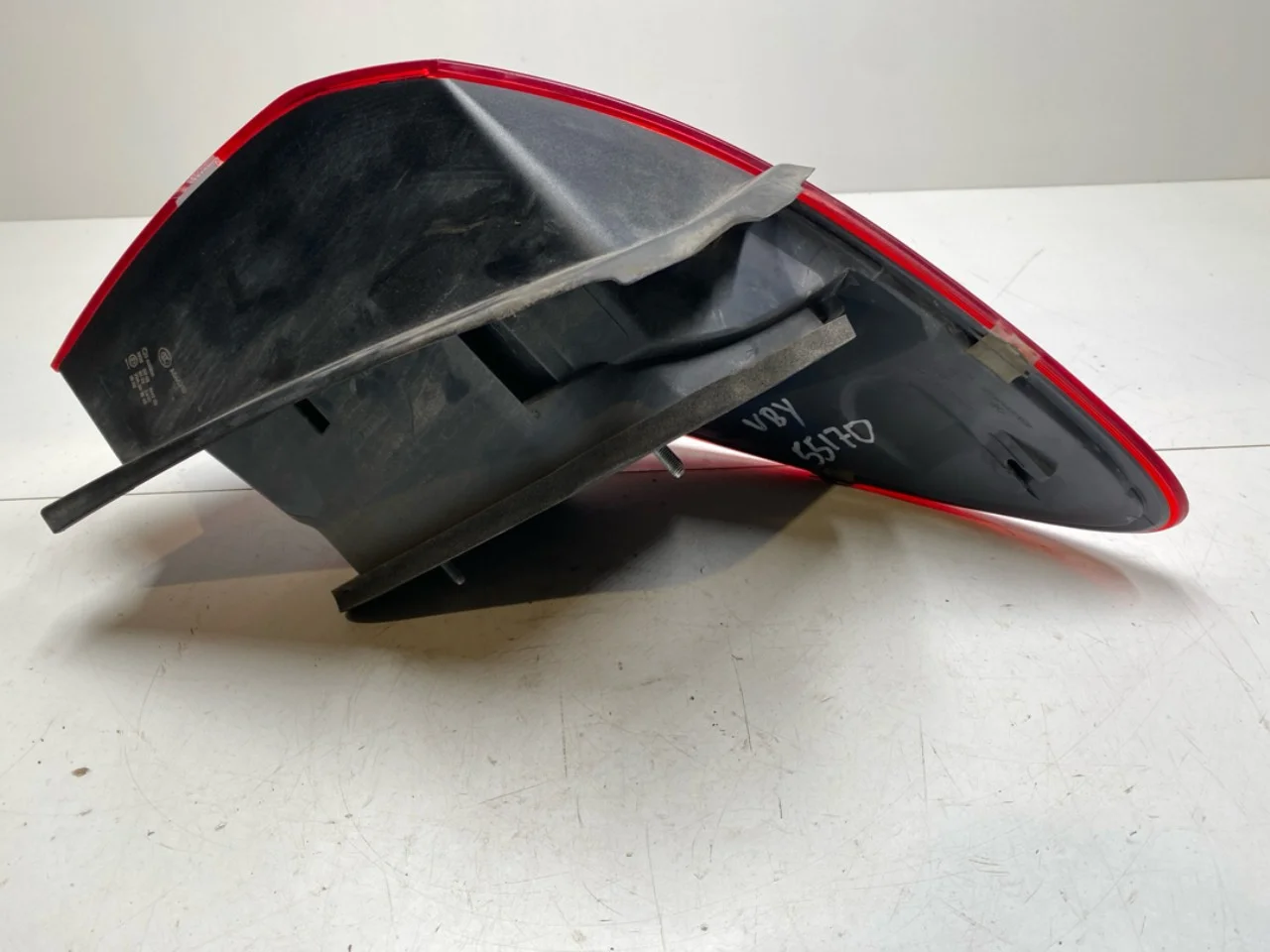 Mercedes B 180-200 W246/W242 2012-19 Hátsó lámpa, bal nézet 3