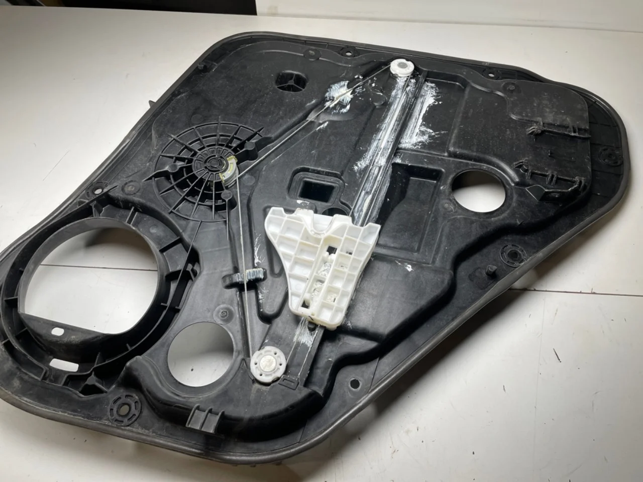 Kia SOUL 2009- Electric window regulator, complete view 2