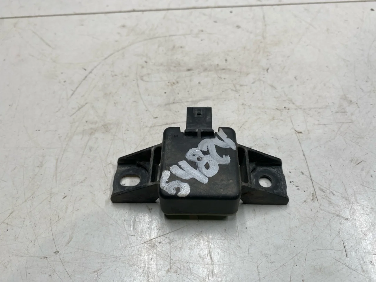 Mercedes EQE SUV X294 2022- TPMS érzékelő / keréknyomás-ellenőrző