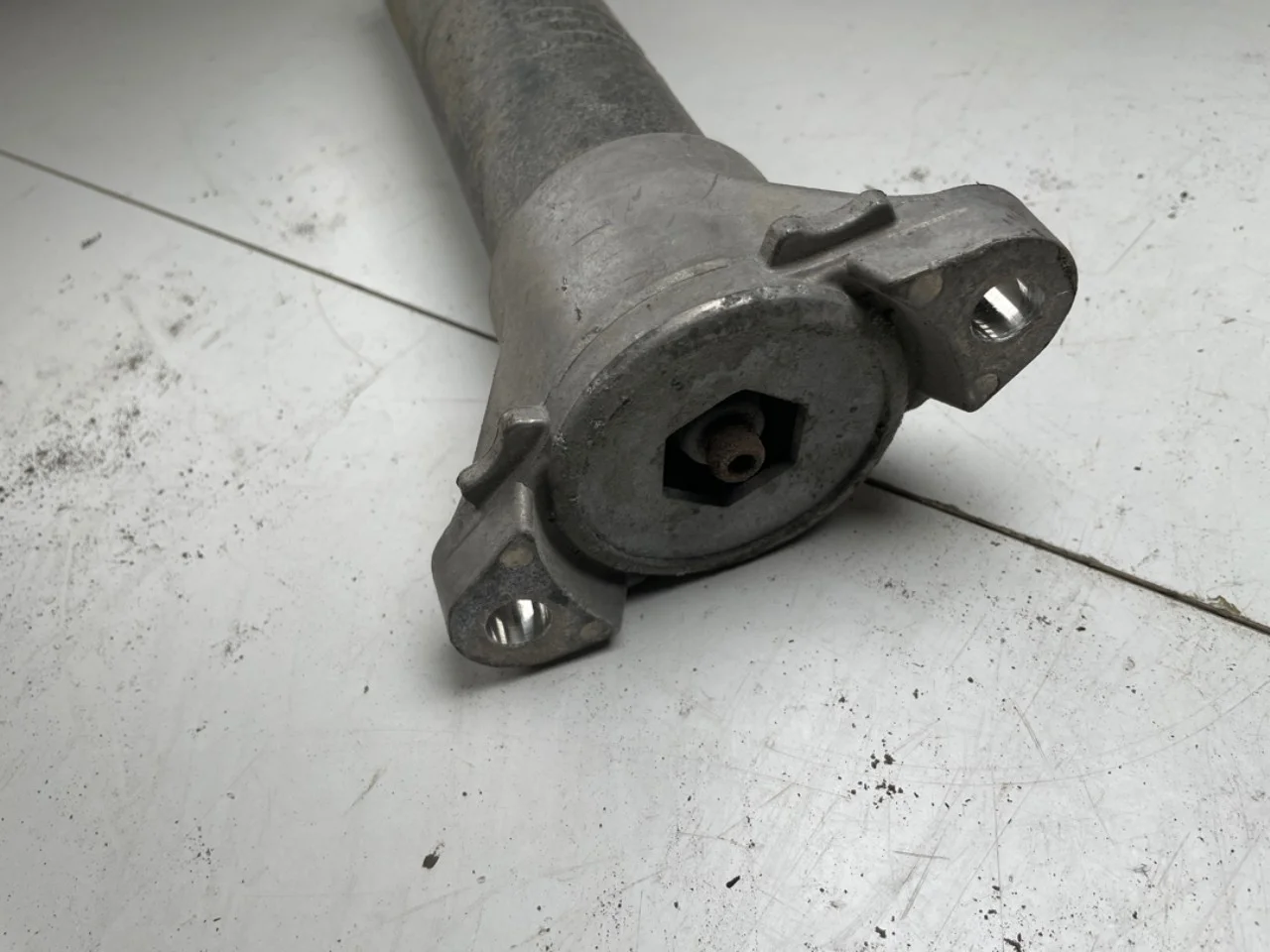 Mercedes EQE SUV X294 2022- Shock absorber, rear view 2