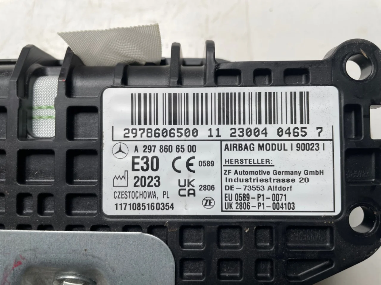 Mercedes EQE SUV X294 2022- Légzsák, térd nézet 4