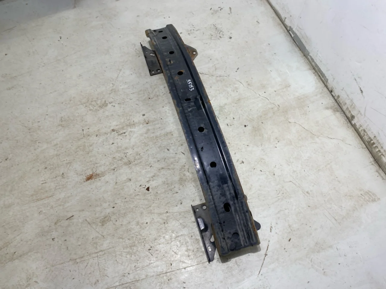 Tesla MODEL X 2016- Bumper reinforcement beam, front view 3