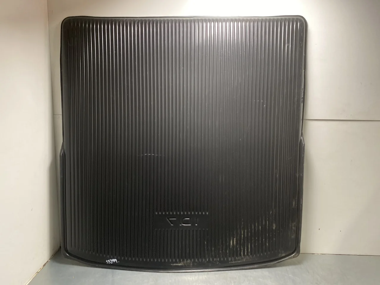 Volkswagen ID.7 TOURER 2024-> Cargo area protective mat / lining view 2