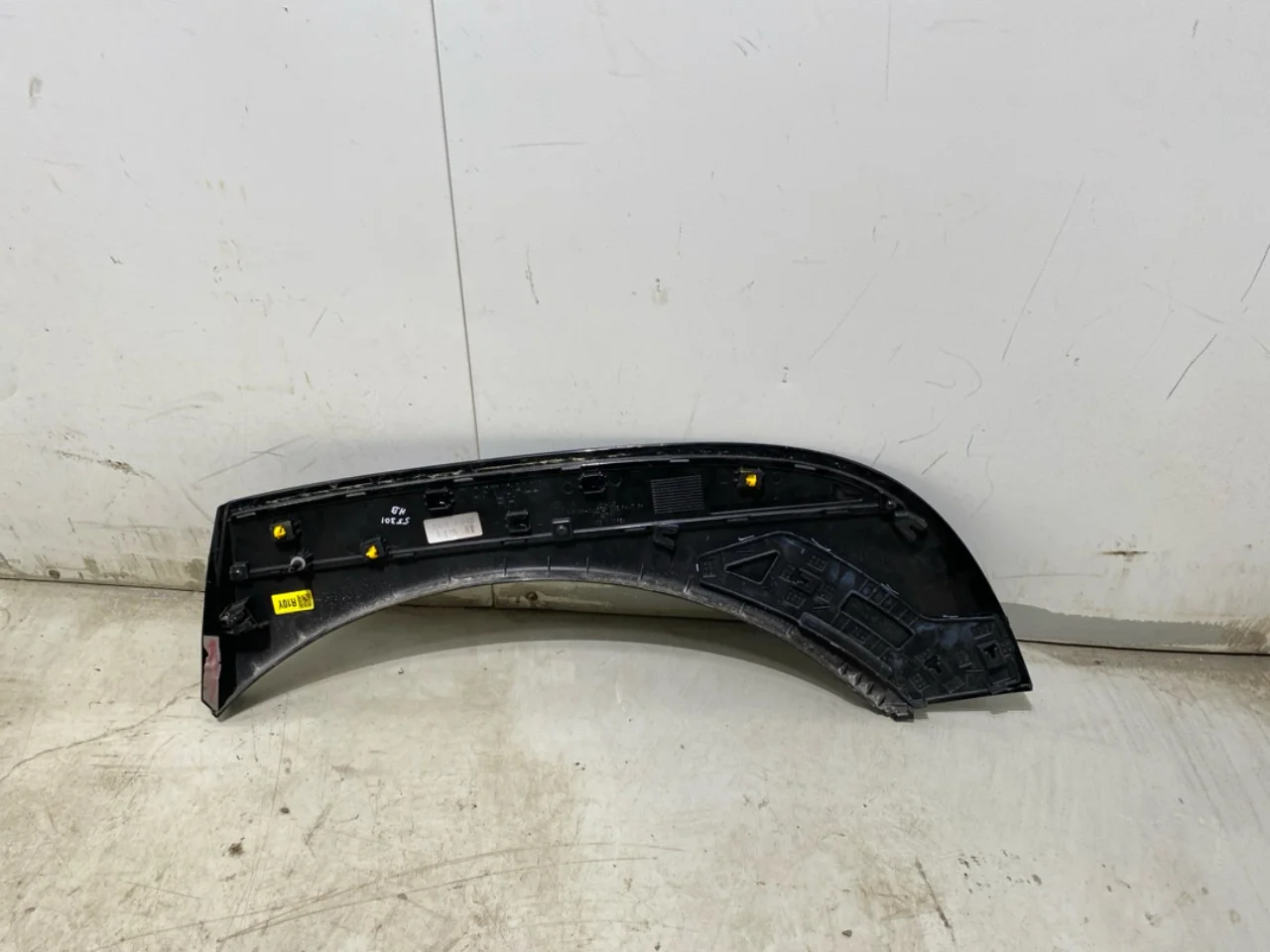 Wheel arch trim view 2