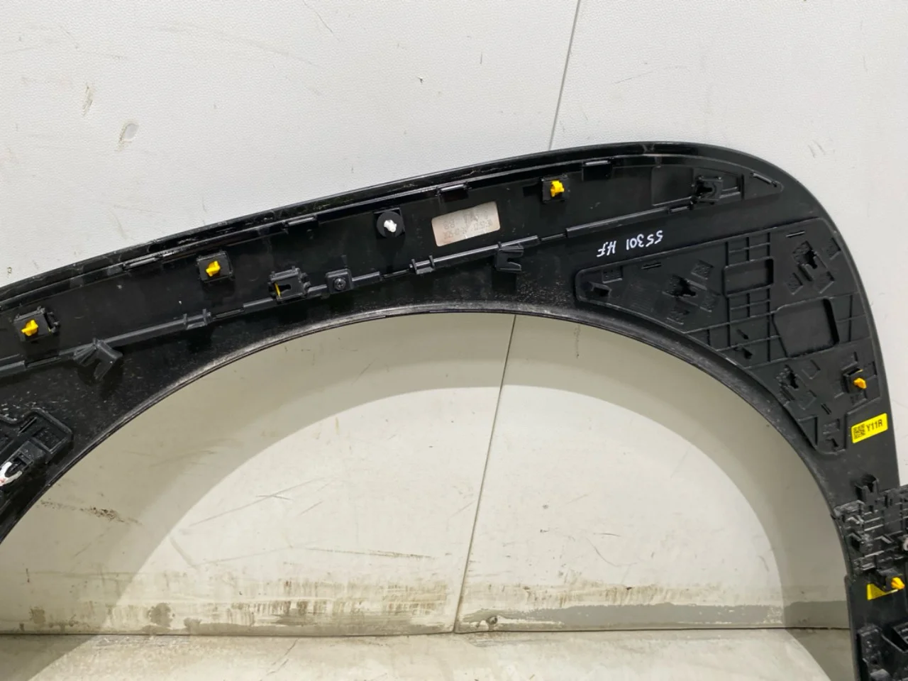 Wheel arch trim view 4