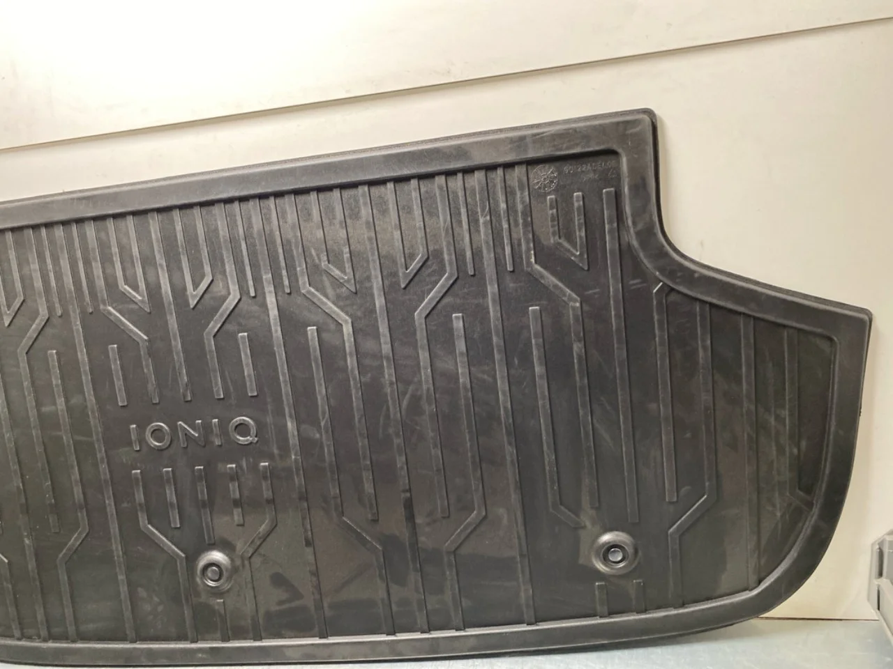 Cargo area protective mat / lining