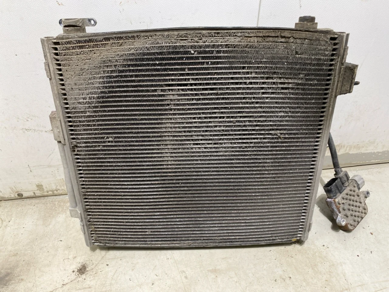 Tesla MODEL S 2013- Hűtőventilátor, elektromos