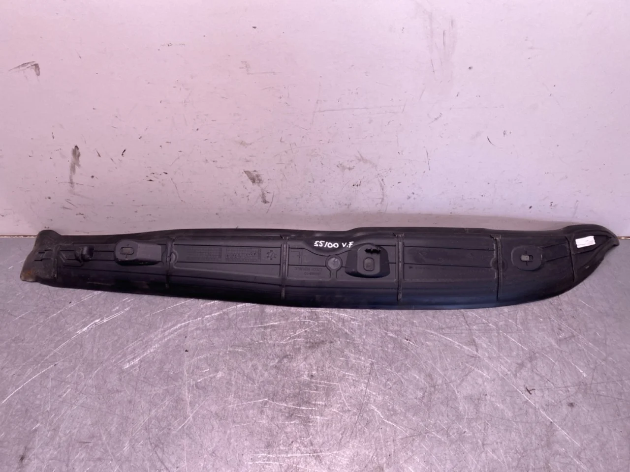 BMW X1/IX1 U11 2023- Front panel view 2