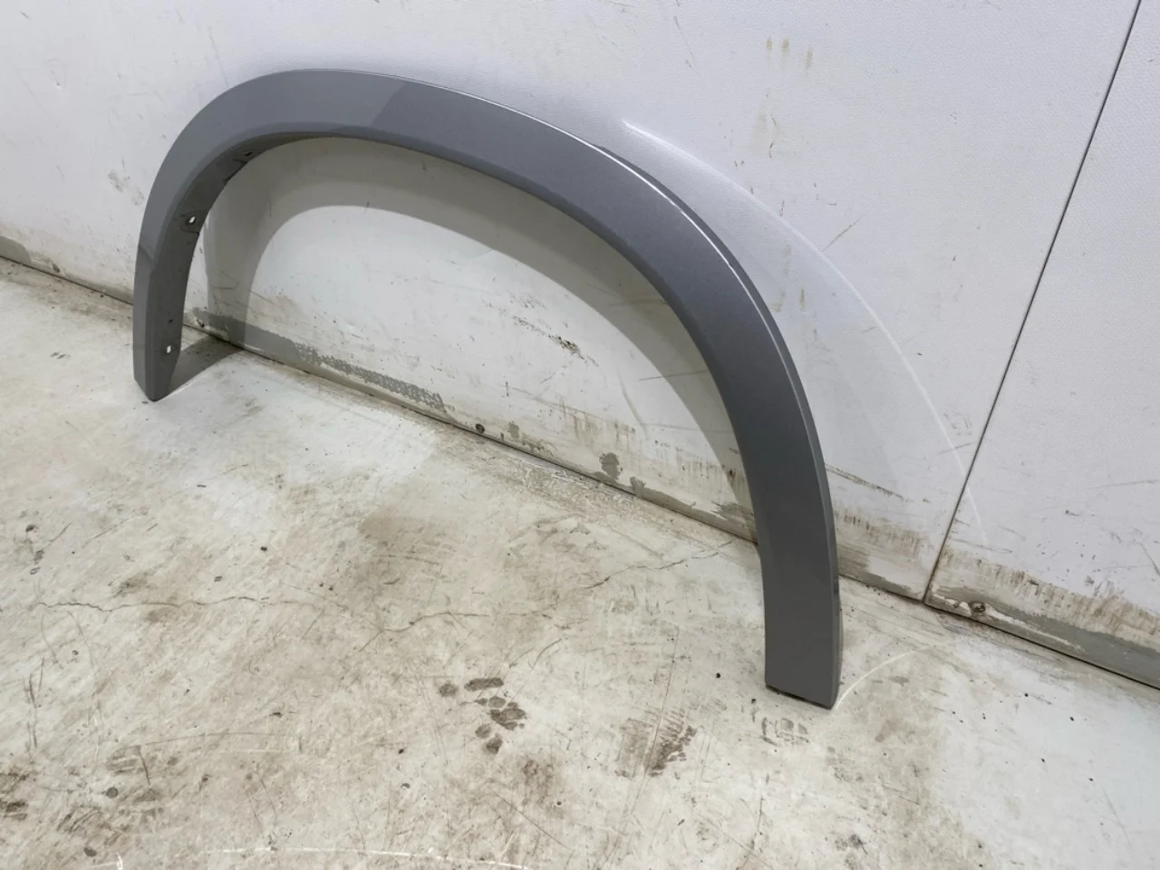 BMW X1/IX1 U11 2023- Wheel arch trim view 3