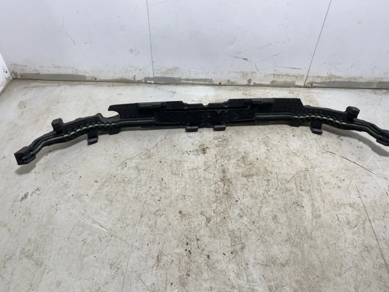 BMW X1/IX1 U11 2023- Bumper impact absorber, front view 4