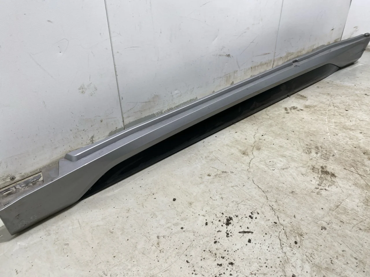 BMW X1/IX1 U11 2023- Küszöb burkolat, bal nézet 2