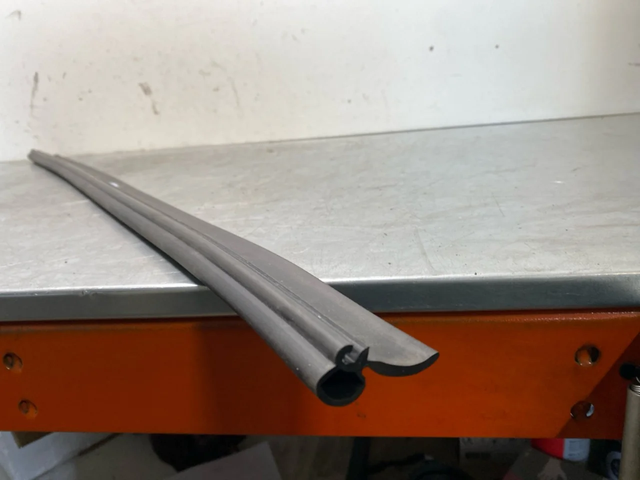 BMW X1/IX1 U11 2023- Front panel view 4
