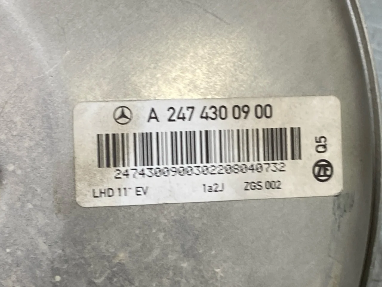 Mercedes EQB X243 2022- Fékrásegítő (szervó) nézet 4