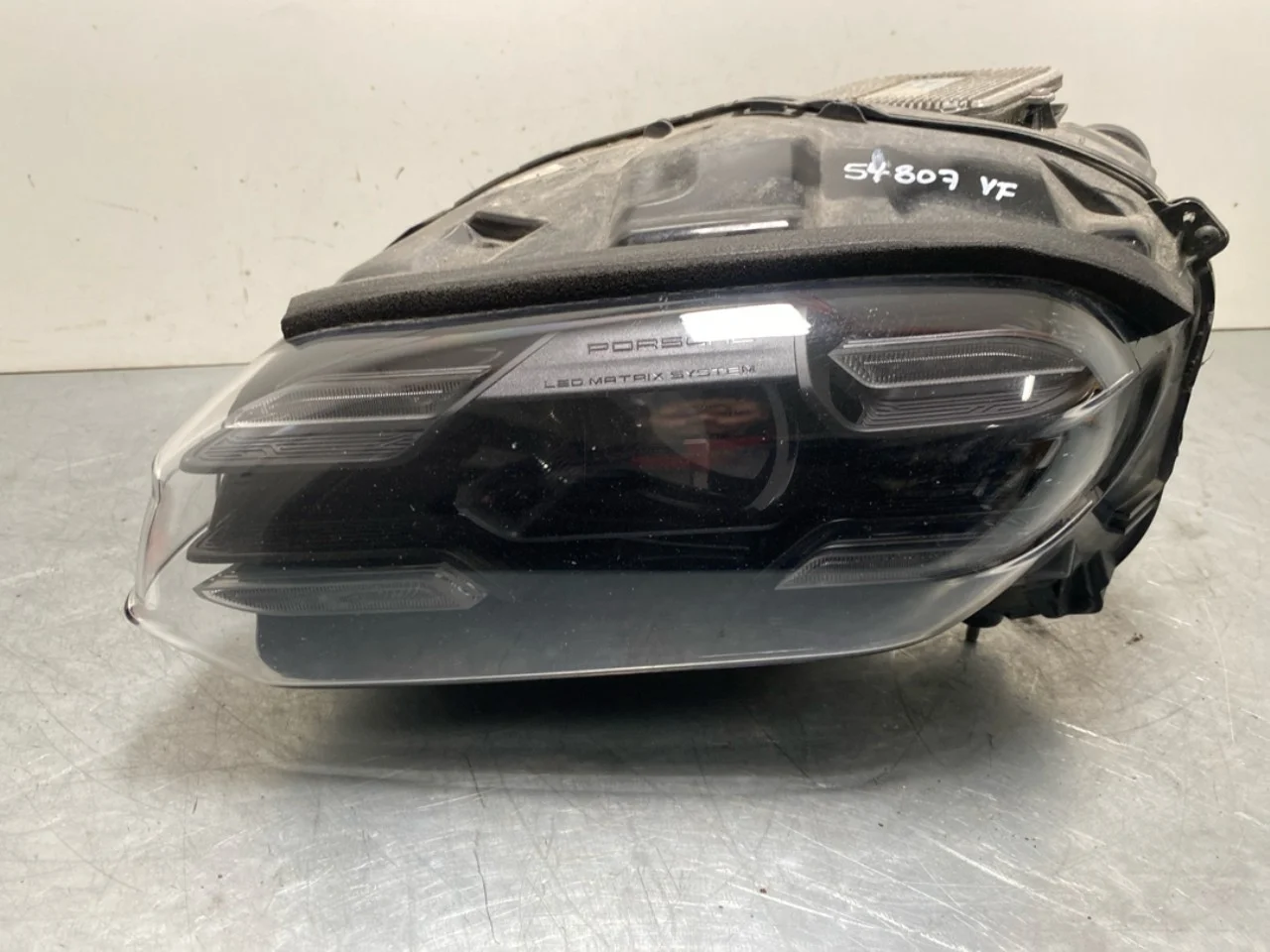 Porsche TAYCAN 2020- Fényszóró, bal