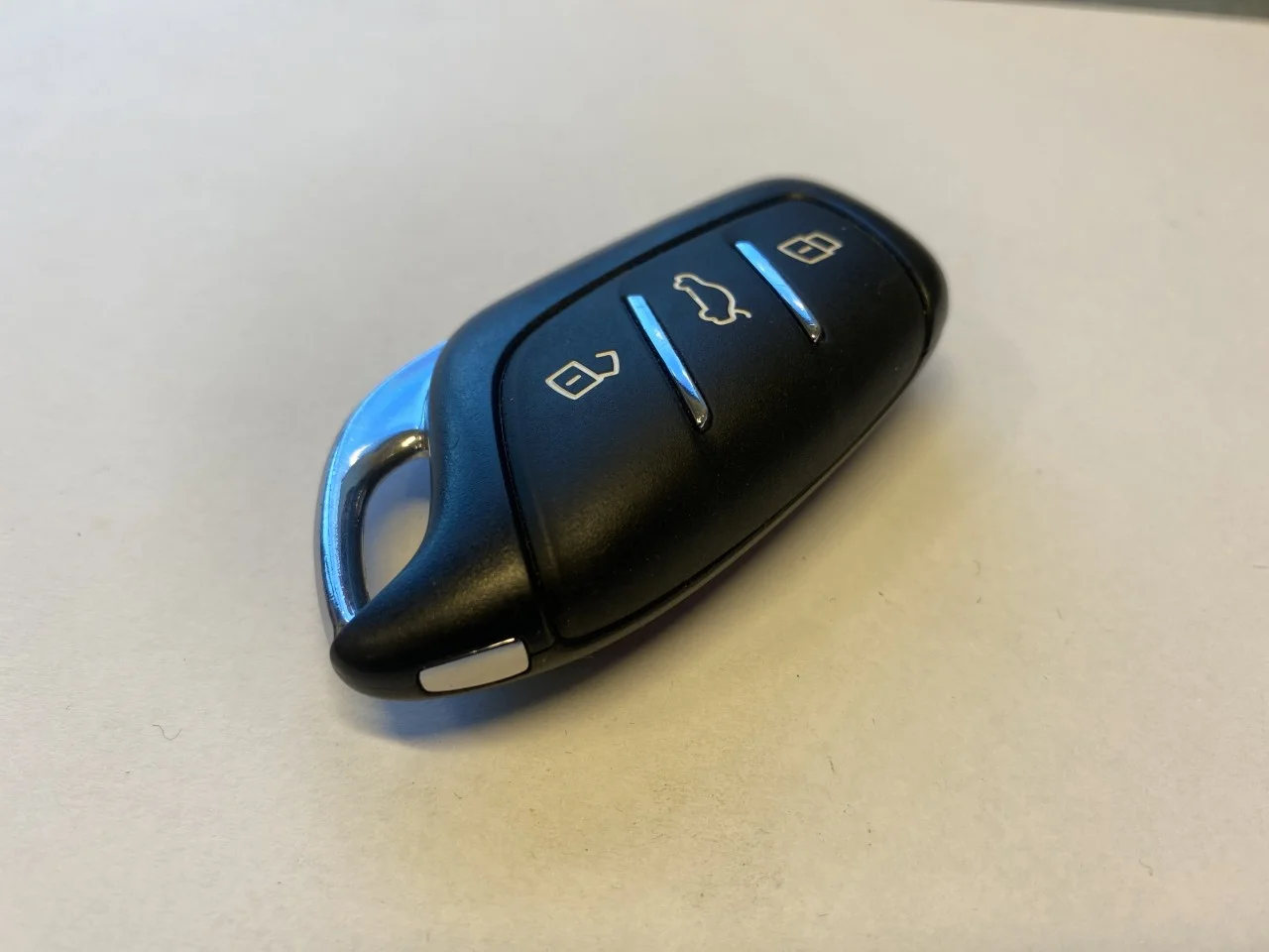 Mg ZS EV 2020- Remote control, central locking / alarm view 4