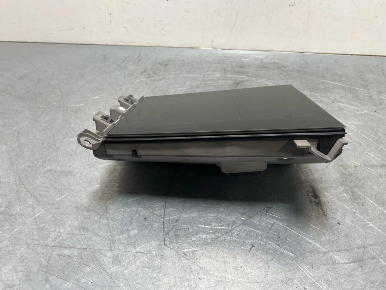 Porsche TAYCAN 2020- Heater control unit view 2