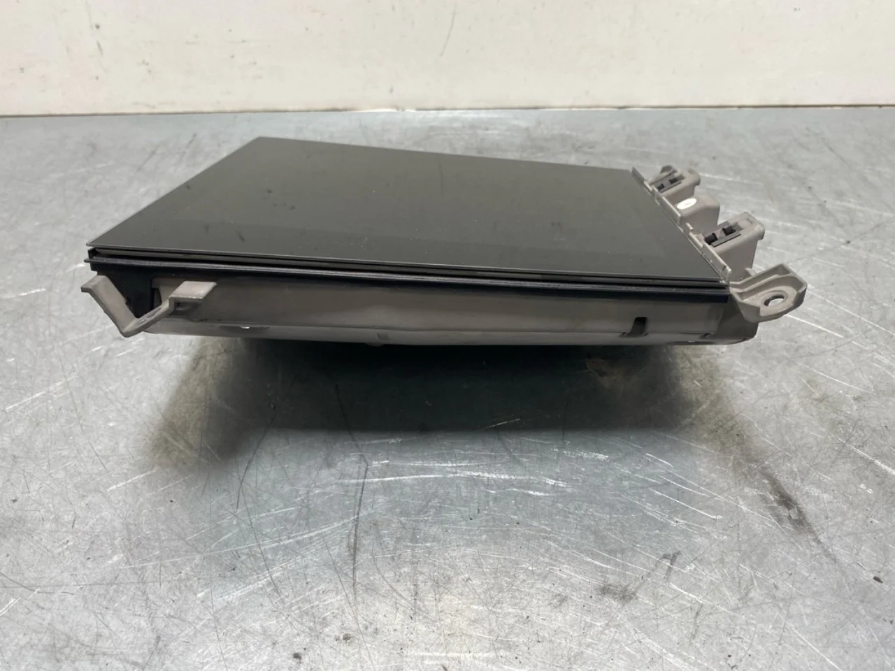 Porsche TAYCAN 2020- Heater control unit view 4