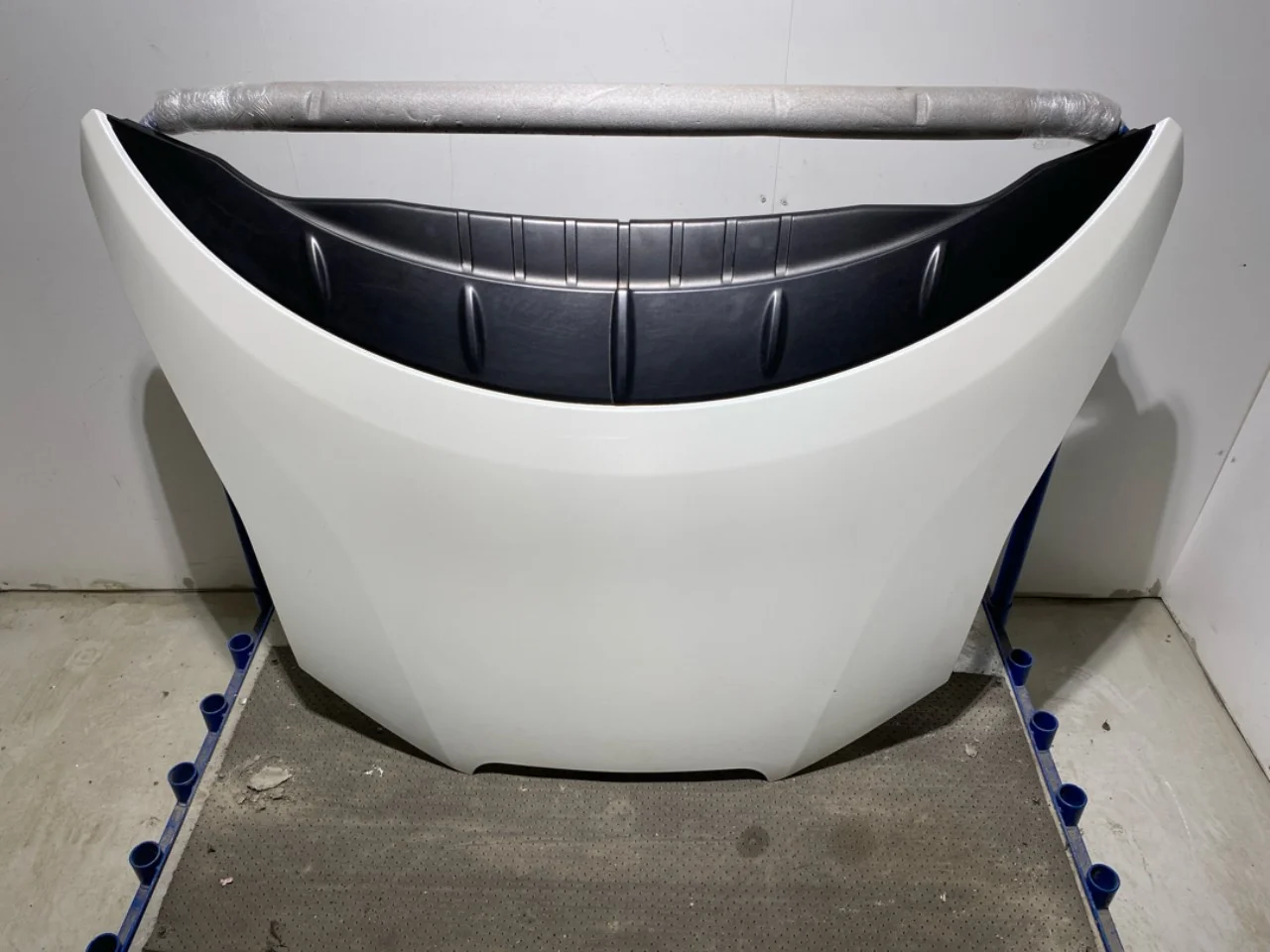 Nissan LEAF 2011-17 Bonnet