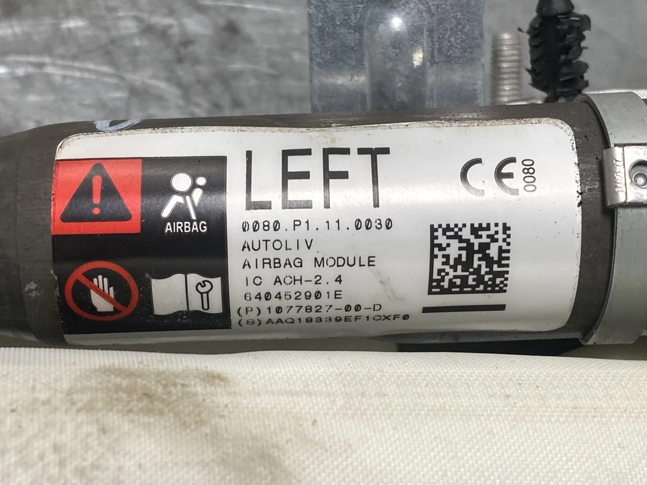 Tesla MODEL 3 2017--> Légzsák, oldalsó függöny, bal nézet 3