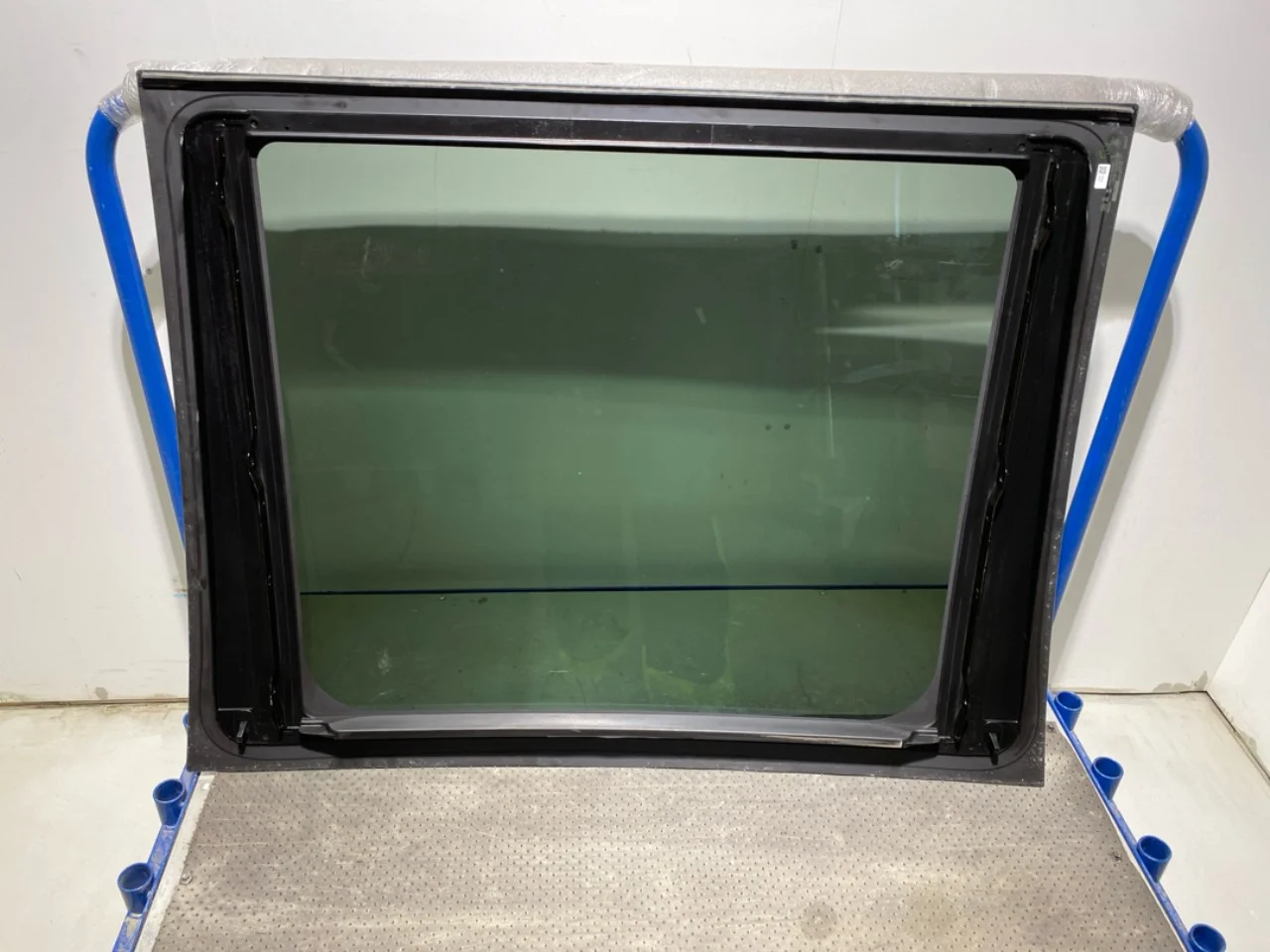 Mercedes EQE SUV X294 2022- Sunroof view 4