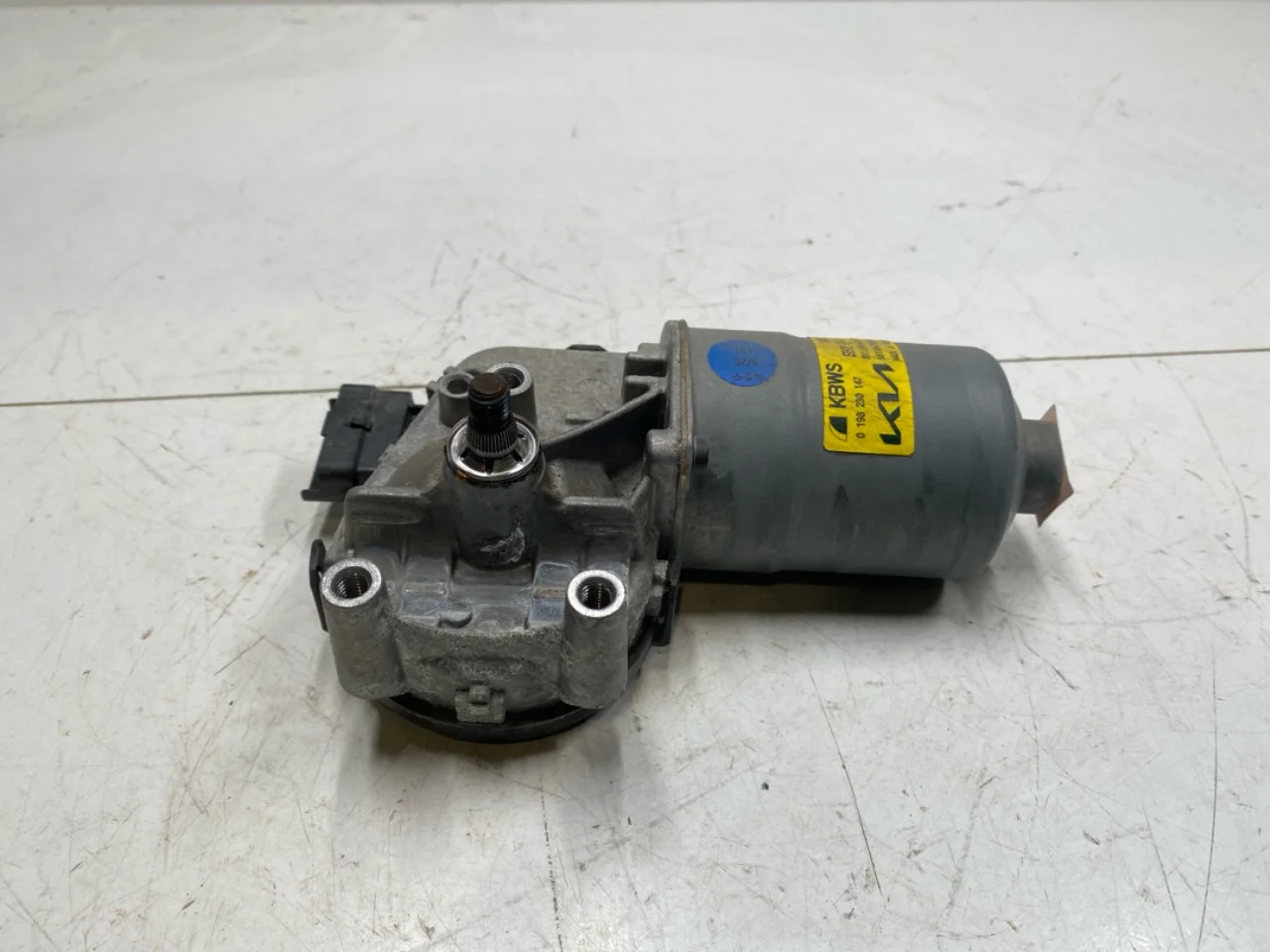 Ablaktörlő motor, szélvédő