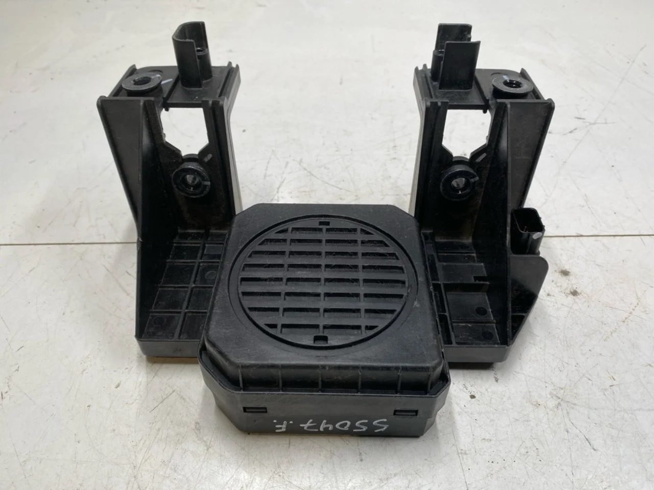 Difuzor sunet motor