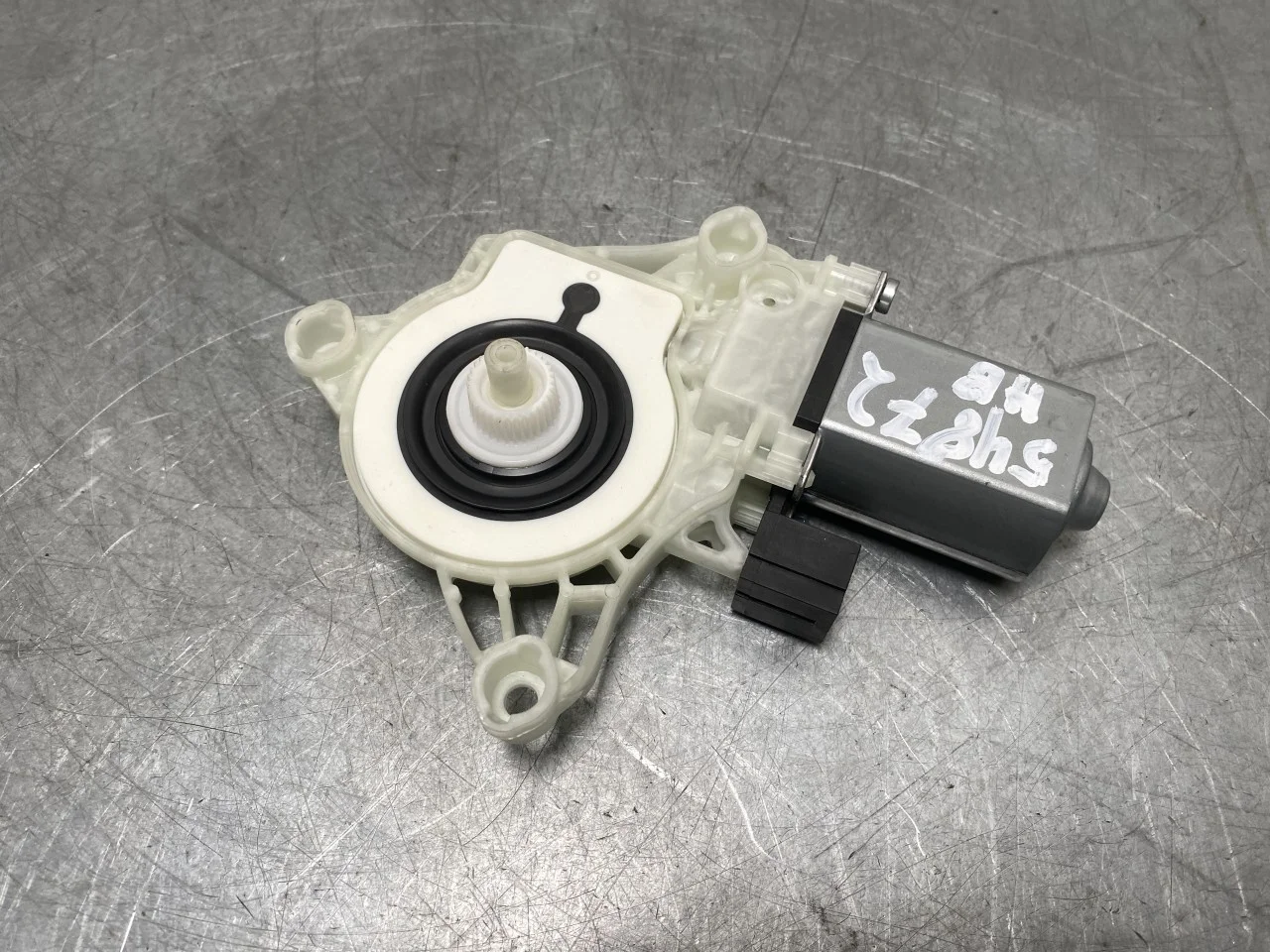 Volkswagen ID.4 2021- Ablakemelő motor