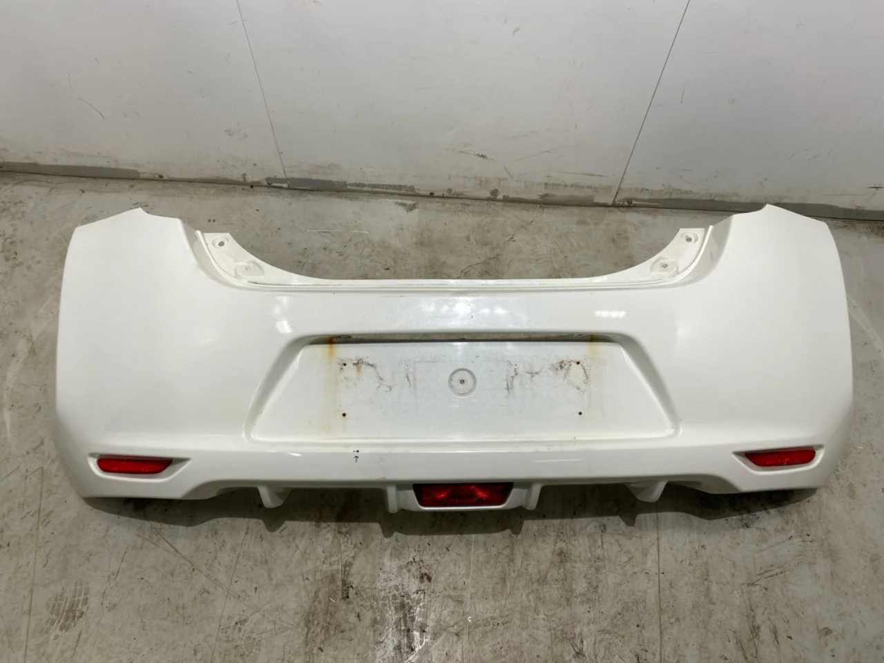 Nissan LEAF 2011-17 Rear bumper