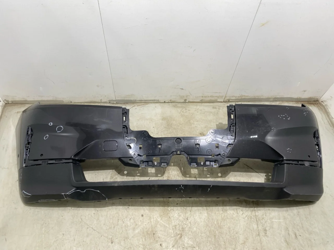 BMW IX 2022- Front bumper