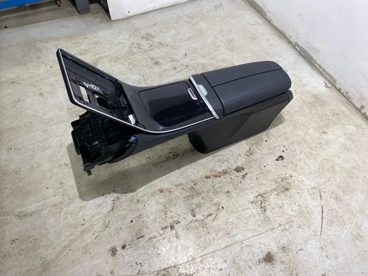 Mercedes EQE SUV X294 2022- Kartámasz nézet 2
