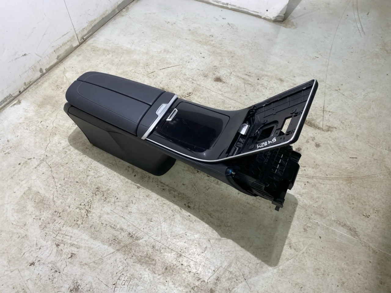 Mercedes EQE SUV X294 2022- Kartámasz nézet 3