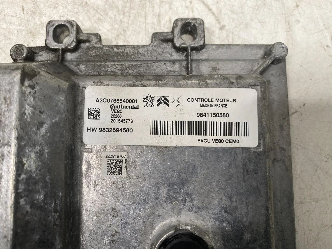 Opel / Vauxhall CORSA F 2020- Injection control unit, petrol view 2