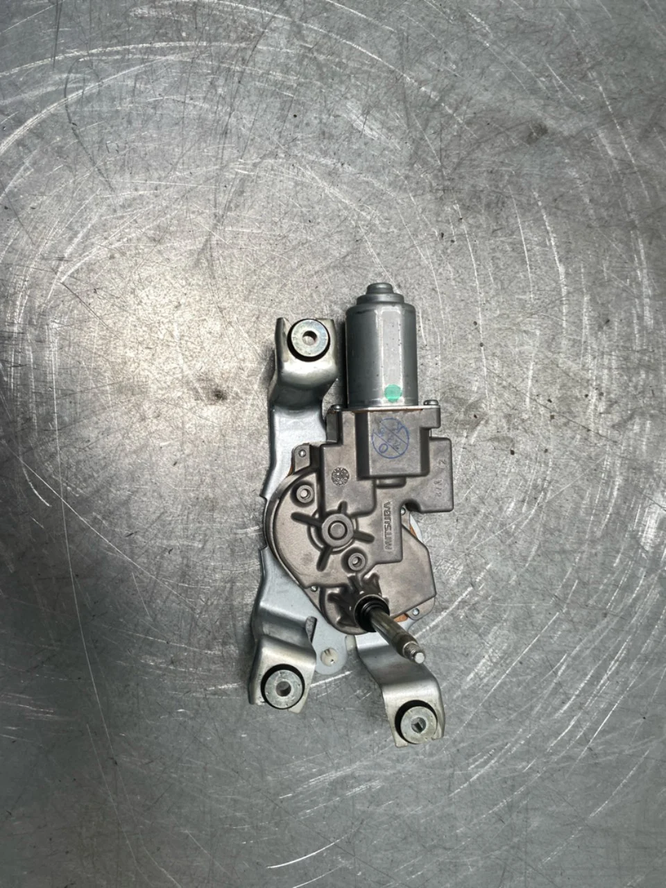 BMW X1/IX1 U11 2023- Ablaktörlő motor, csomagtérajtó