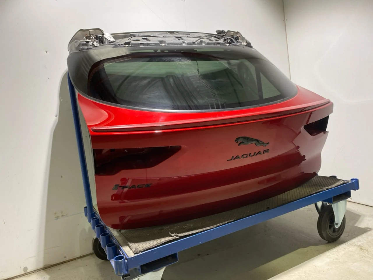 Jaguar I-PACE 2018- Tailgate, estate view 2