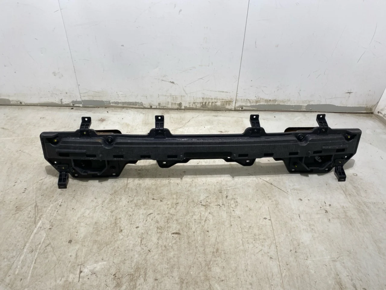 Bumper reinforcement beam, rear