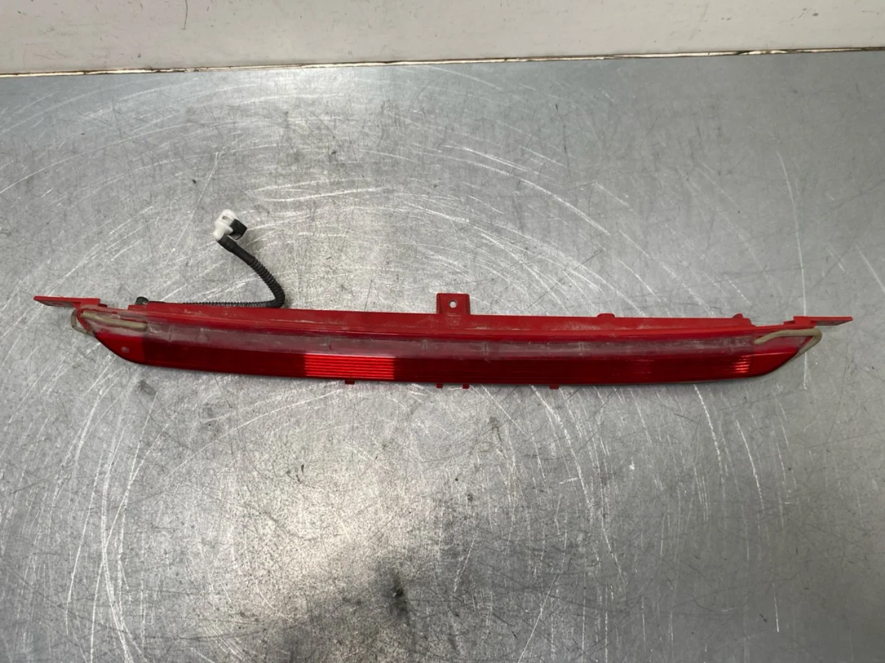 Volkswagen GOLF, E-GOLF VII 2013-20 Rear window brake light view 2