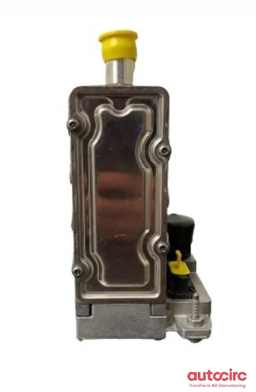 Mercedes B 180-200 W246/W242 2012-19 Fűtőradiátor, elektromos nézet 2