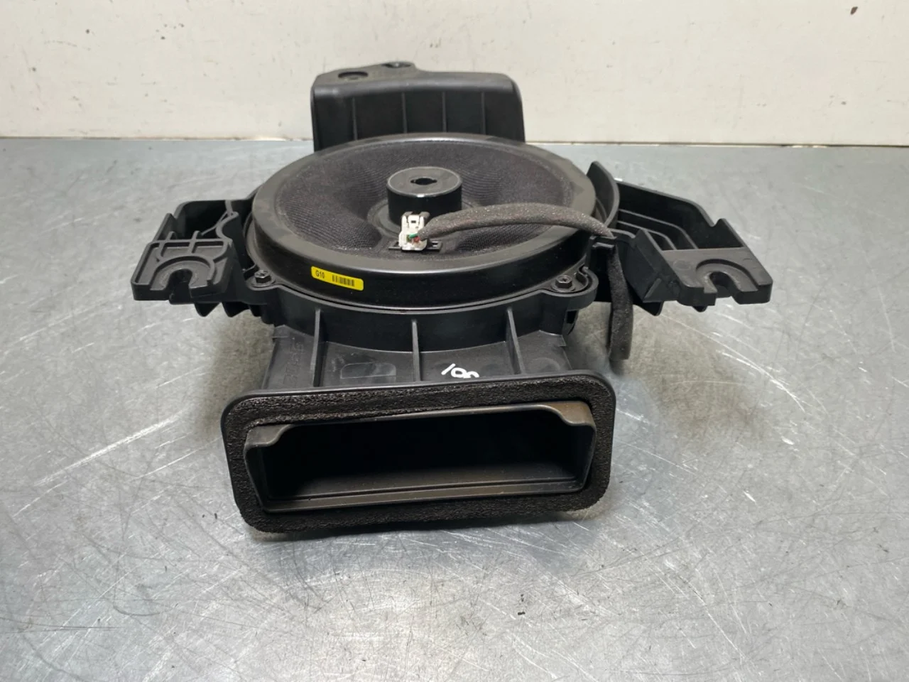 Speaker view 4