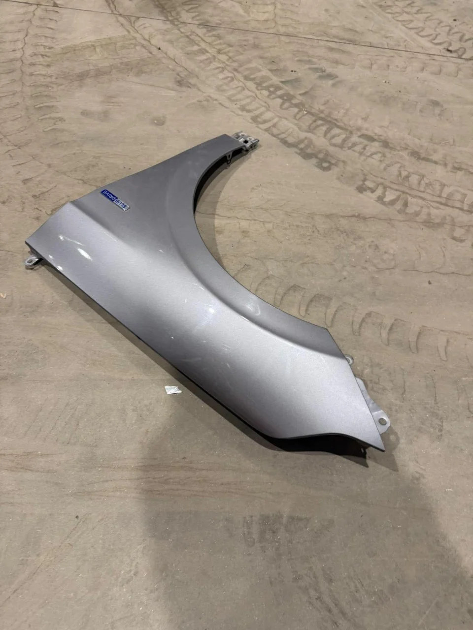 Hyundai IONIQ AE 2017-22 Front left fender view 3