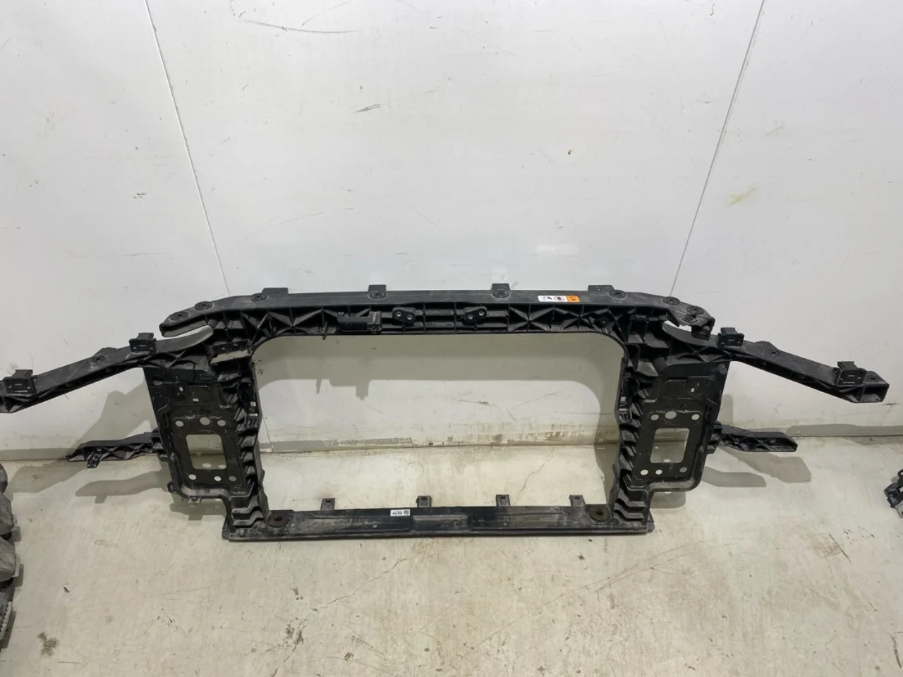 Hyundai KONA / ELECTRIC 2018-23 Front panel view 2