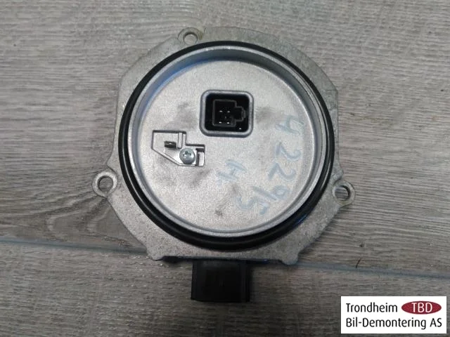 Nissan LEAF 2011-17 Control unit, other view 2
