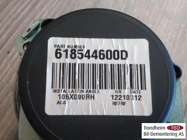 Nissan LEAF 2011-17 Biztonsági öv, hátsó, jobb nézet 3