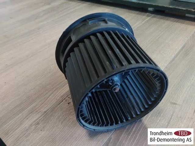 Nissan LEAF 2011-17 Fűtésventilátor motor nézet 2