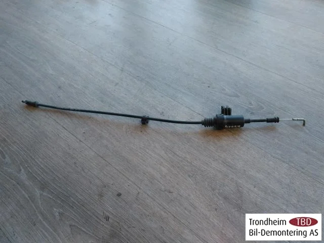 Tesla MODEL S 2013- Hood latch