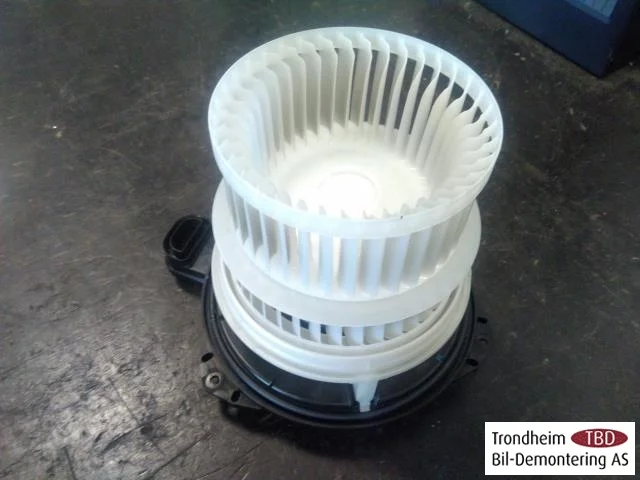 Toyota RAV 4 2019 Fűtésventilátor motor