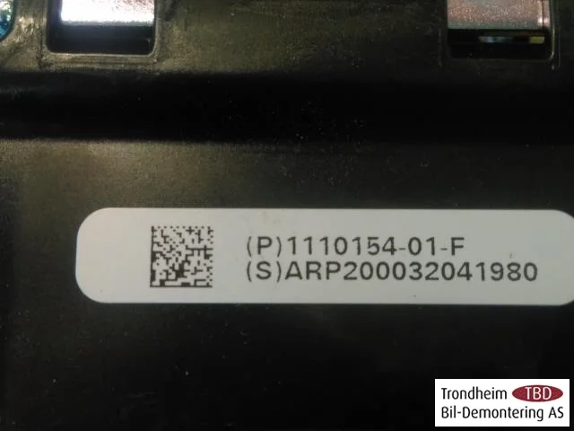 Tesla MODEL 3 2017--> Biztonsági öv, hátsó, bal nézet 3