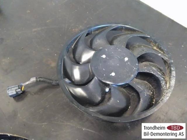 Tesla MODEL 3 2017--> Hűtőventilátor, elektromos nézet 3