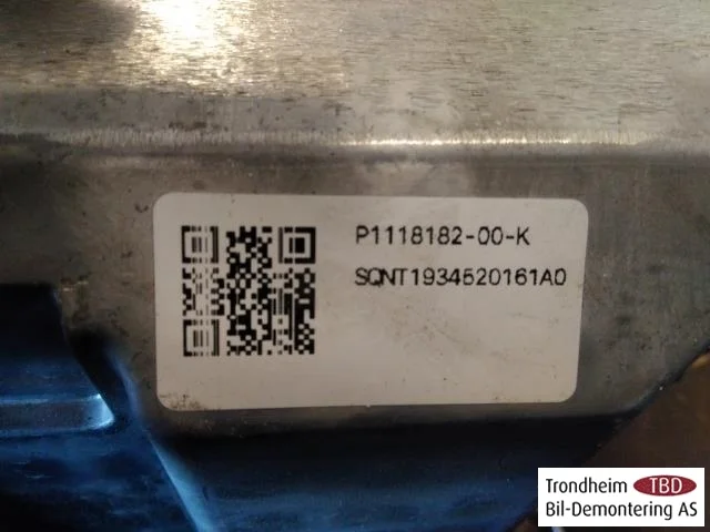 Tesla MODEL 3 2017--> Vezérlőegység, egyéb nézet 4