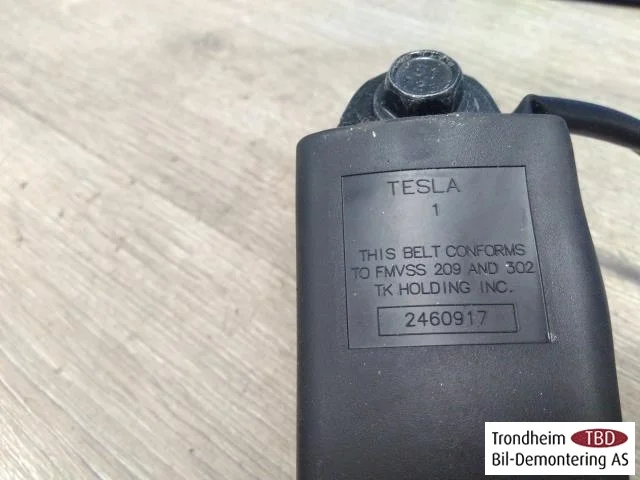 Tesla MODEL S 2013- Biztonsági öv csat / rögzítő nézet 2