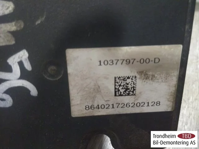 Tesla MODEL S 2013- ABS hidraulika egység (tömb) nézet 3
